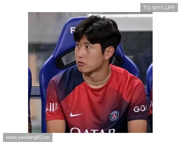 李刚仁在巴黎圣日耳曼近期表现稳健,状态持续提升 李刚仁在巴黎圣日耳曼近期表现稳健,状态持续提升