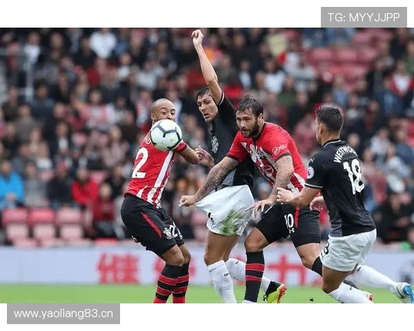 瓦伦西亚重建进程缓慢,长期困局对球队稳定性和竞争力形成制约 瓦伦西亚重建进程缓慢,长期困局对球队稳定性和竞争力形成制约