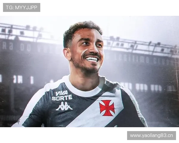 达尼洛多面后卫典范，本赛季攻防表现稳健